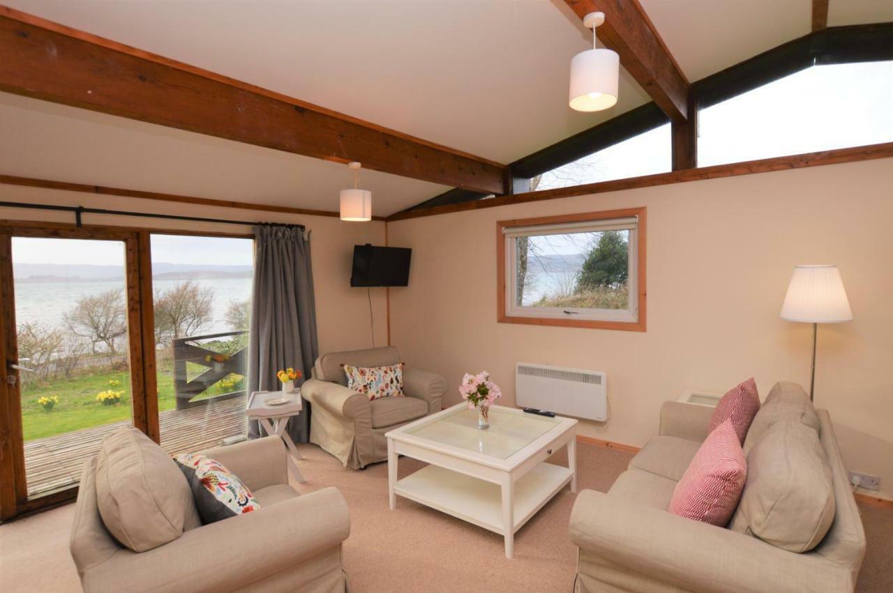 Clamshell Lodge Otter Ferry Экстерьер фото
